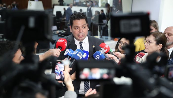Foto - Assessoria Redução histórica do IPVA avança e vai incentivar emplacamento no Paraná, destaca Gugu Bueno